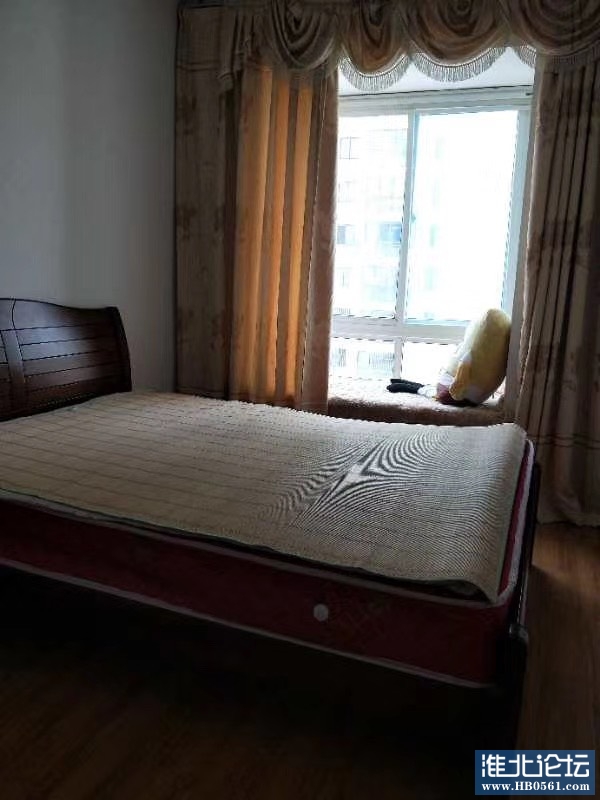 172130wljz8fooslonovrf.jpg