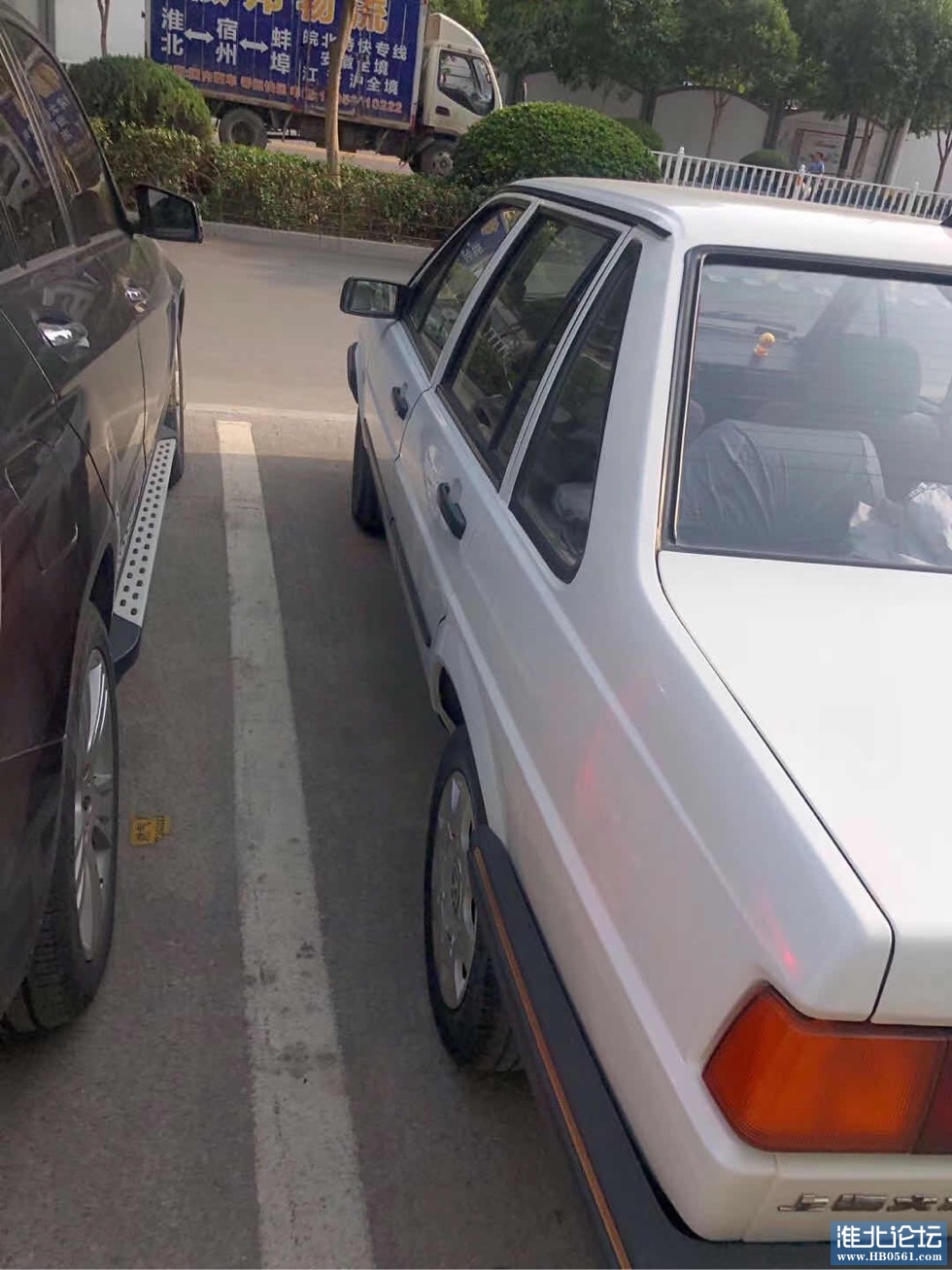 184931mn5j1p29peerp4ce.jpg