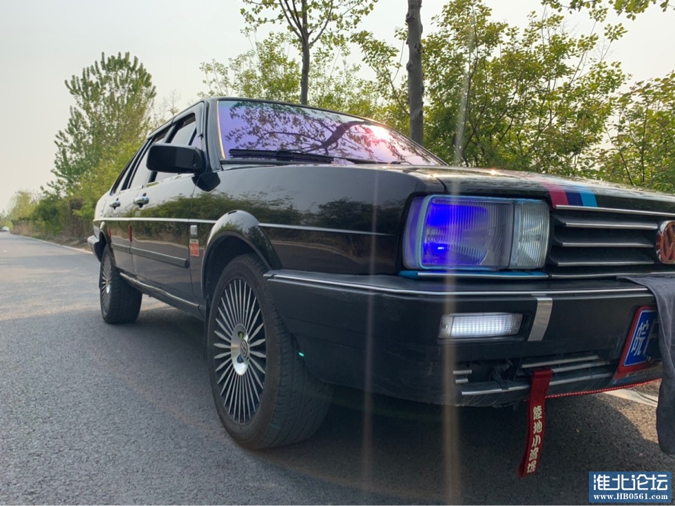 143514es66xswga2t52pw5.jpg