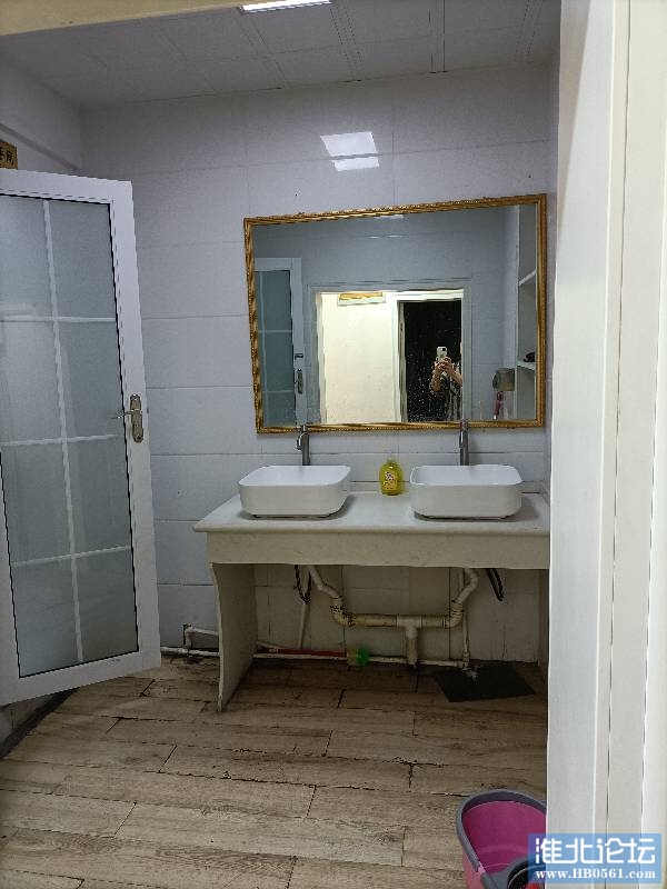 150549clj5hw8n9bjf4hxd.jpg
