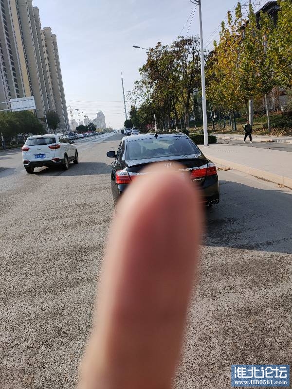 233646tegx86yyypyzp9ey.jpg