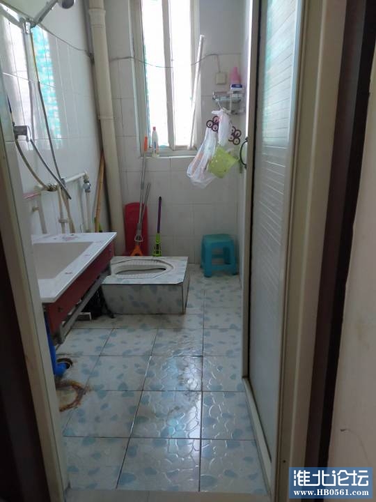 104521wv048yx70gm7g84v.jpg