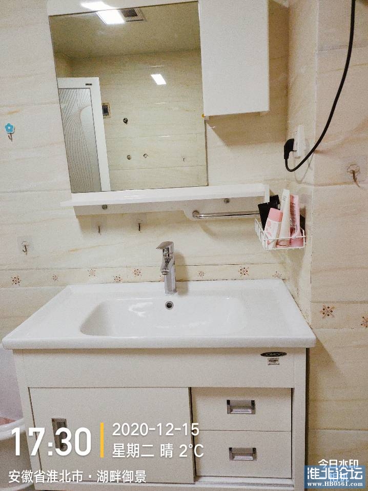 073544tggb0bk6axaxqv9q.jpg
