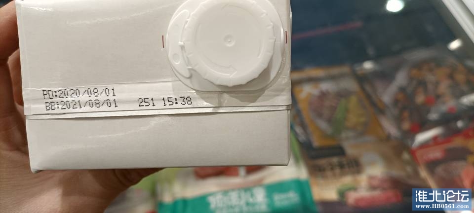 175040mr561j6rd9de15rx.jpg