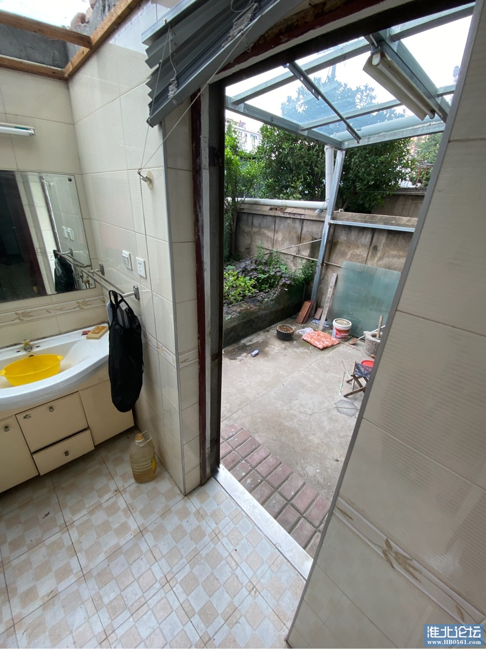 215550lffqx91vh557xth5.jpg
