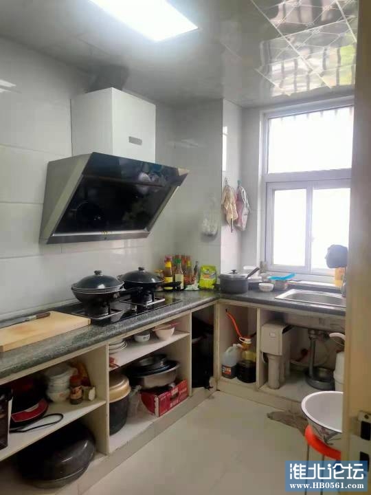 103141uqd1524um45qzud1.jpg