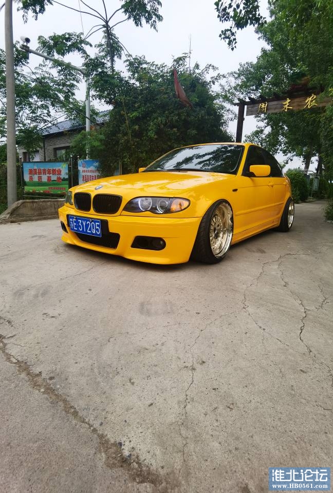 215504z4u63zwaw6m9u4w2.jpg