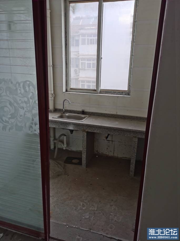 001723u444rlarnwzcszw4.jpg