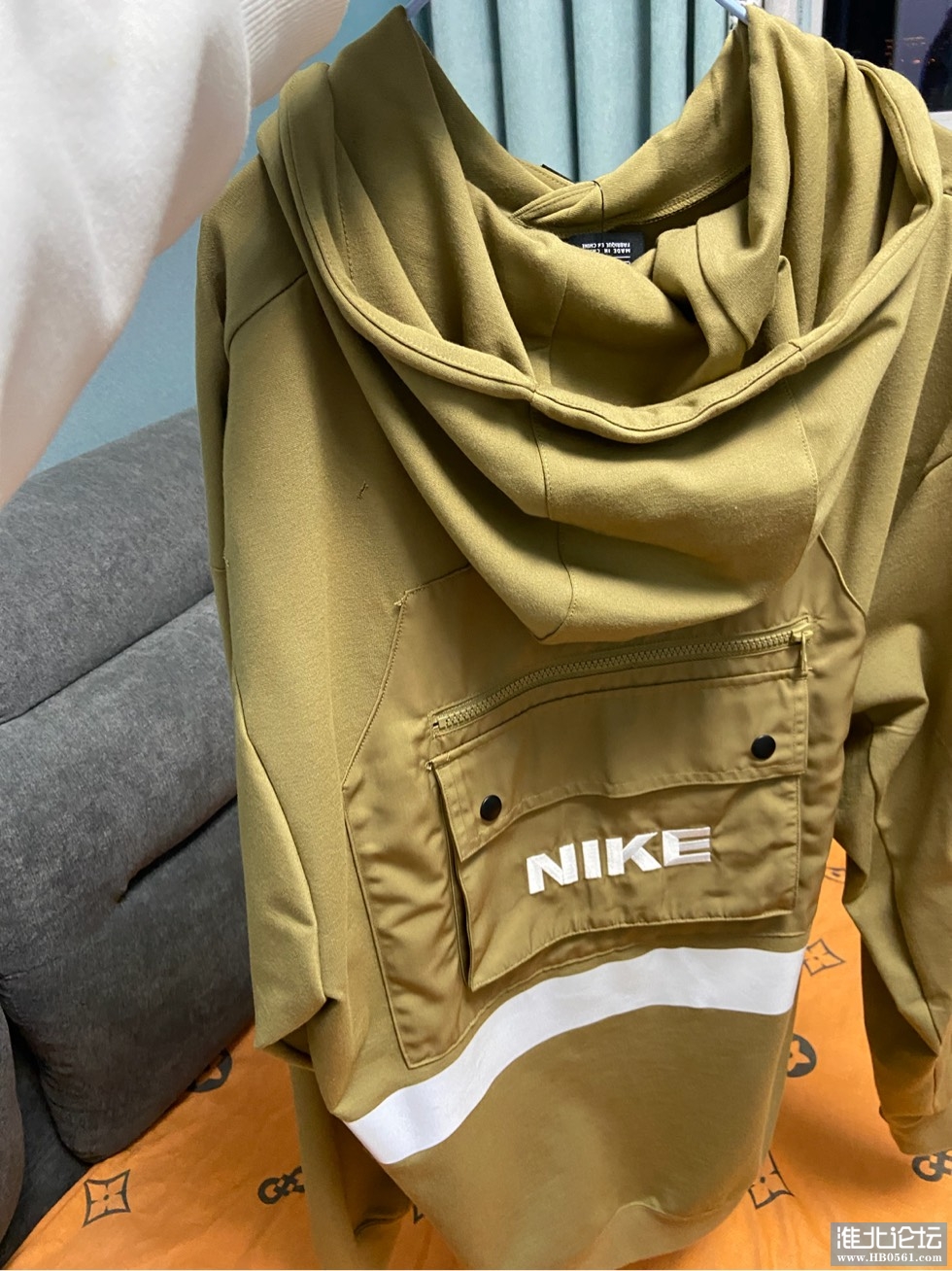 114136r061u9100rwowlzp.jpg