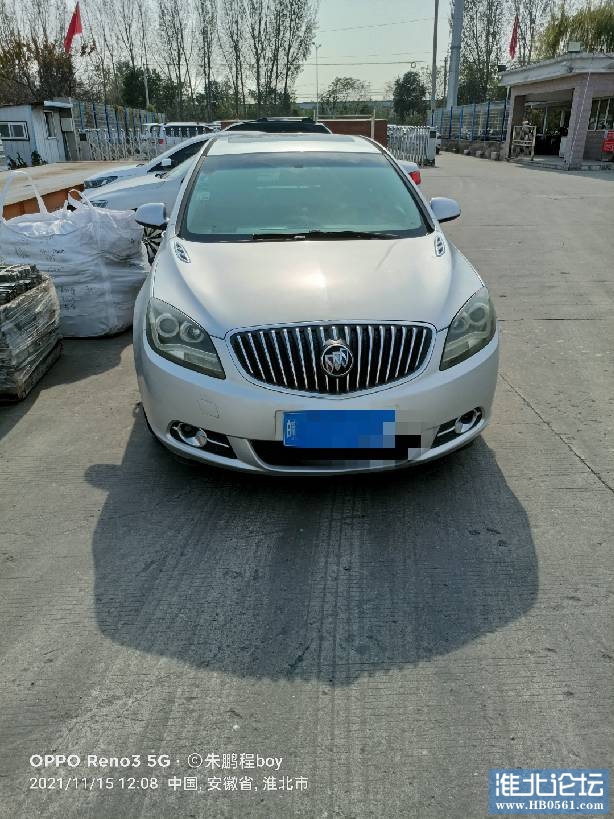 004052pbb925e3nynn2elv.jpg