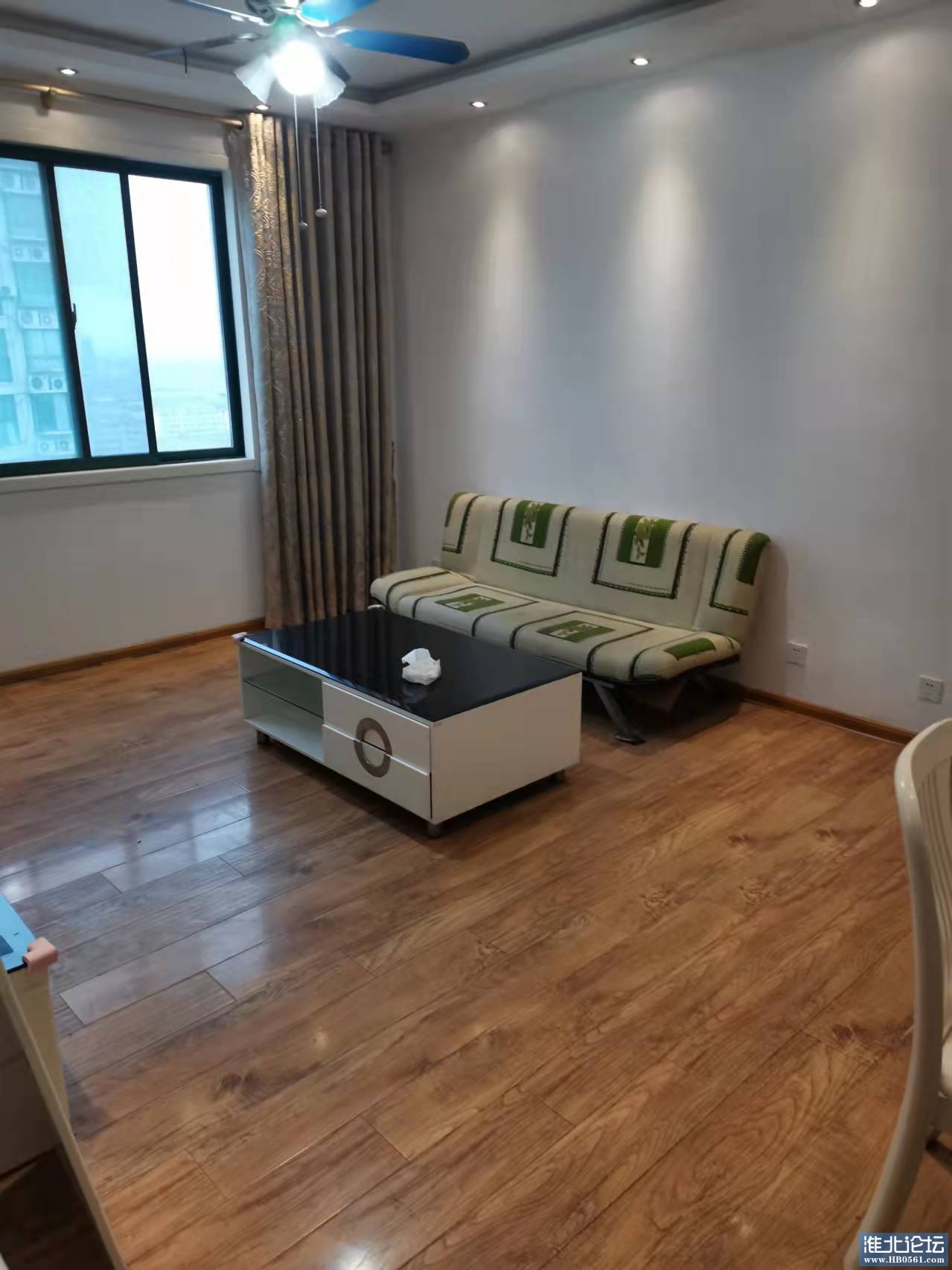 客厅1.jpg