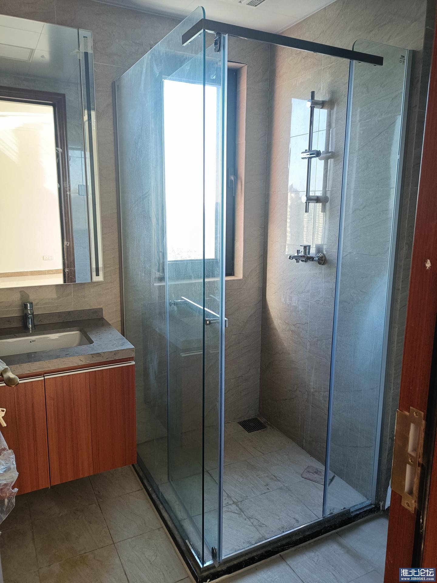 7ac232bd-1271-4a2d-9284-7bdbde4404c6.jpg