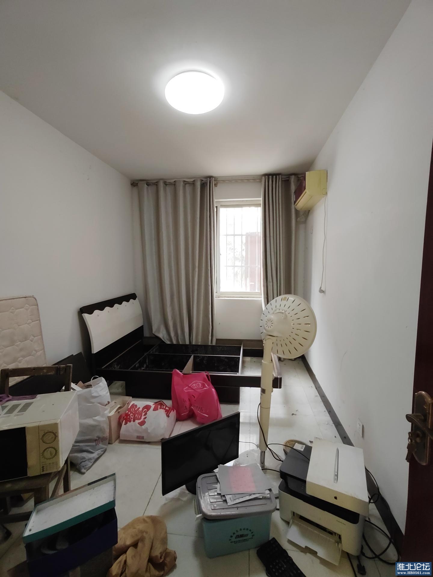 d79fd0d4-e247-4cc0-9650-a84fa055d360.jpg