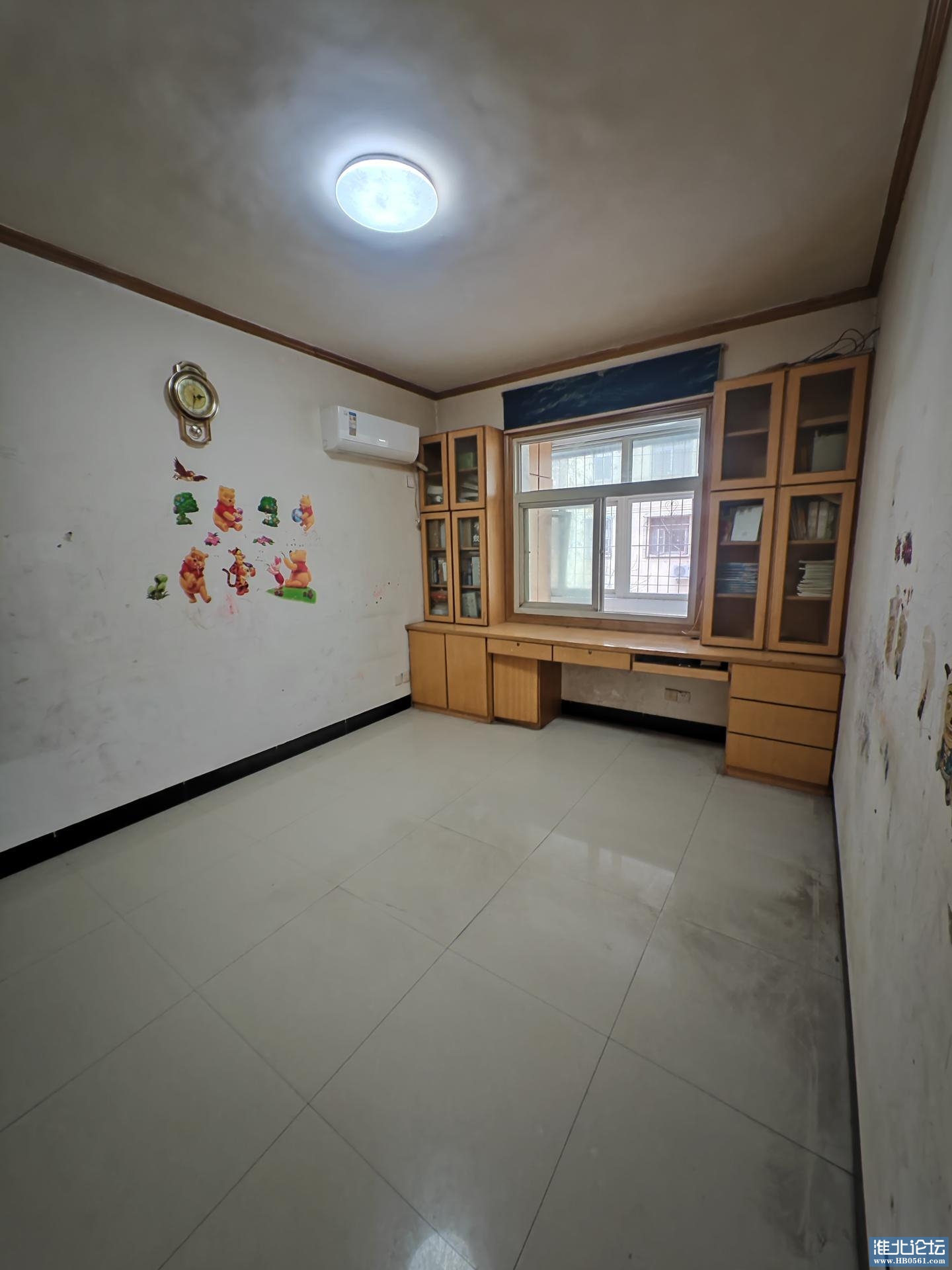 aae97f4b-0c97-4076-9ba8-596b6e2d6620.jpg