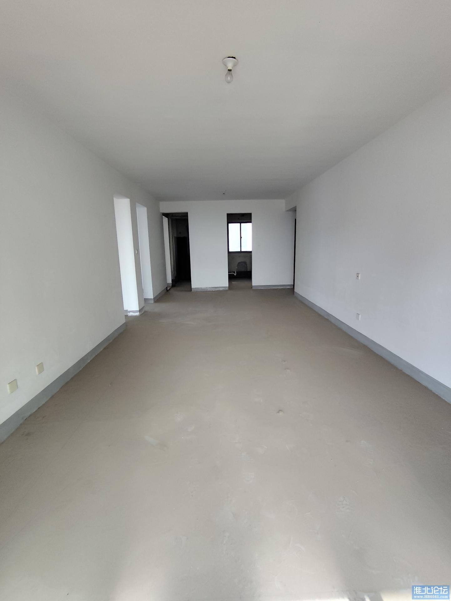 c9baf253-b6b9-4174-b356-fa9978135baf.jpg